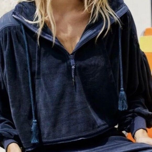 NWOT Free People Movement Sweatshirt Size M,S - Picture 2 of 5